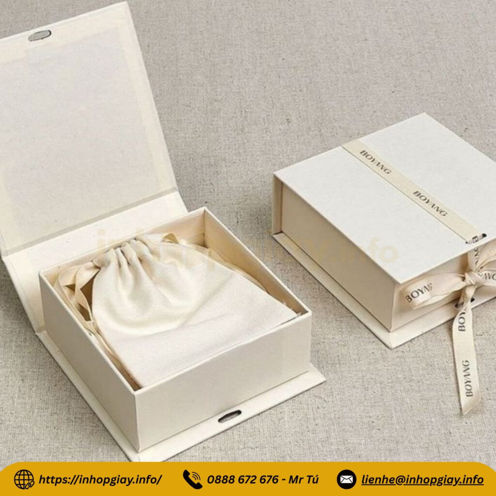 In hộp giấy Info - Xưởng sản xuất hộp đựng trang sức theo yêu cầu