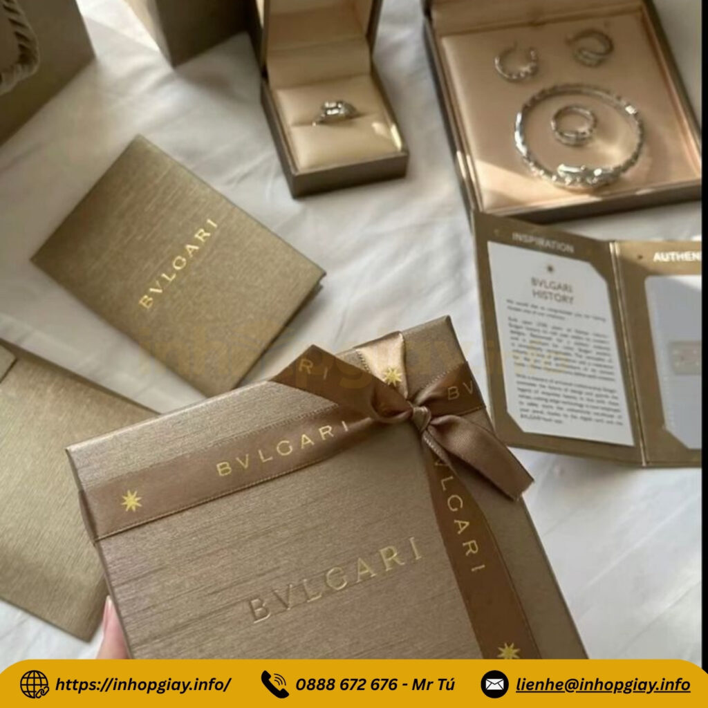 Ưu tiên chọn chất liệu giấy sản xuất hộp trang sức phù hợp với sản phẩm