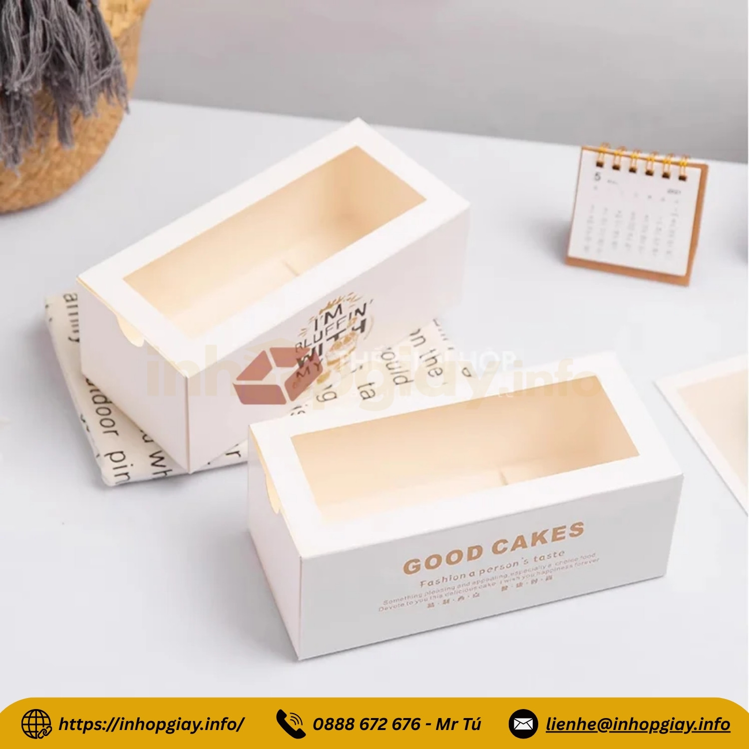 Mãu hộp giấy có cửa sổ mica đựng bánh kẹo